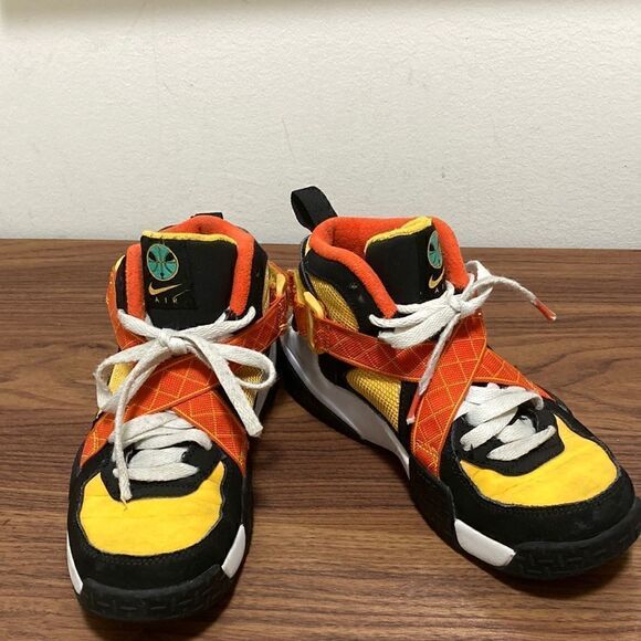 Nike Other - Nike Air Raid Rayguns Kids Unisex Black/University Gold Sneakers. Size 4.5 Youth